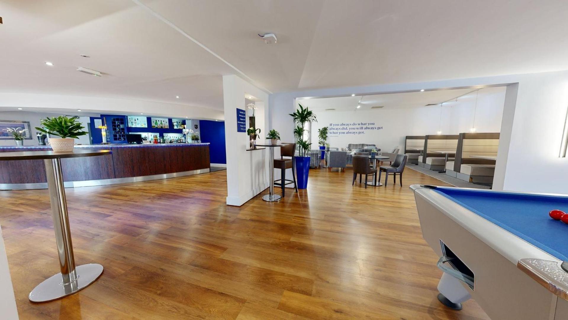 Cim Business Centre Hotell Maidenhead Exteriör bild