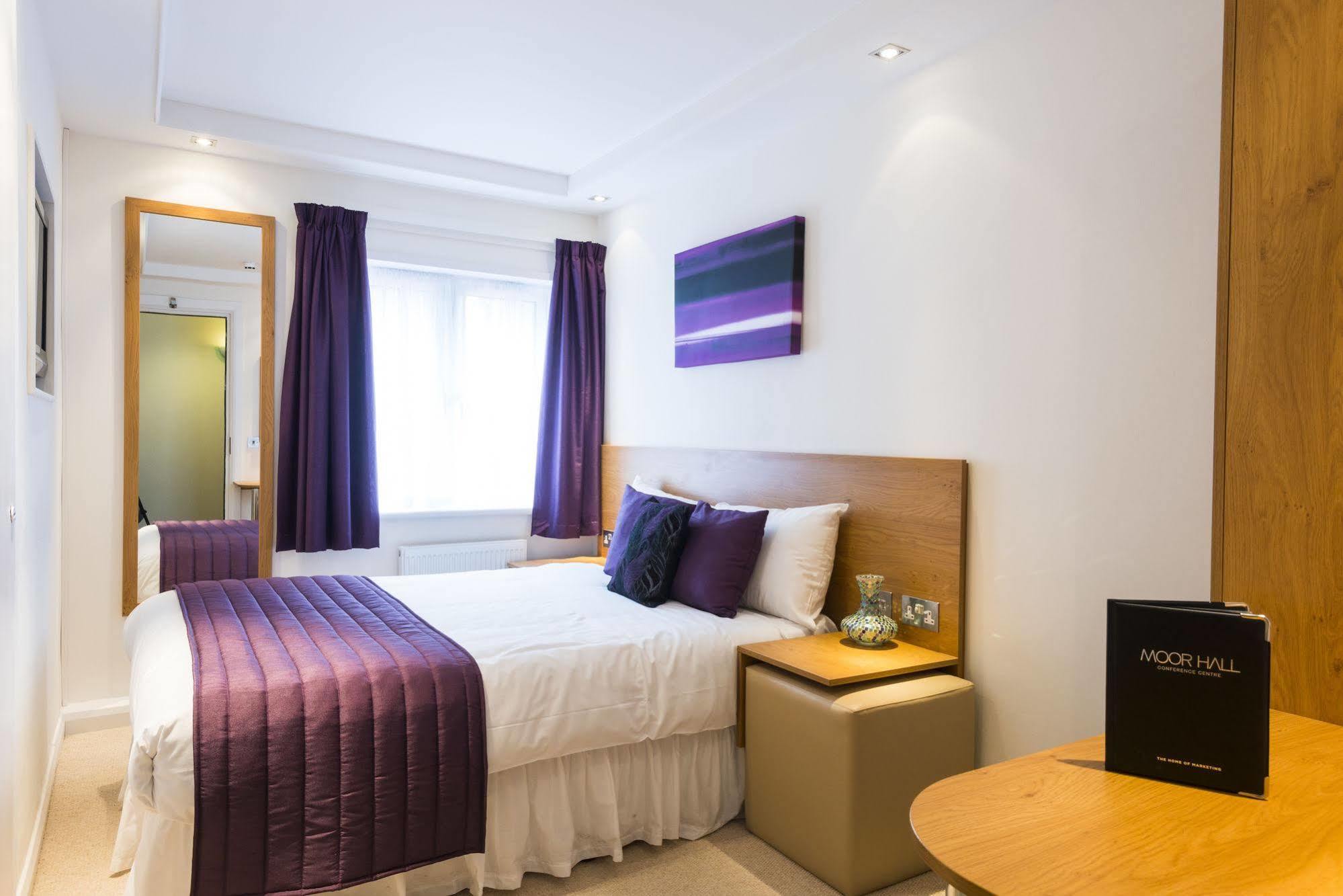 Cim Business Centre Hotell Maidenhead Exteriör bild